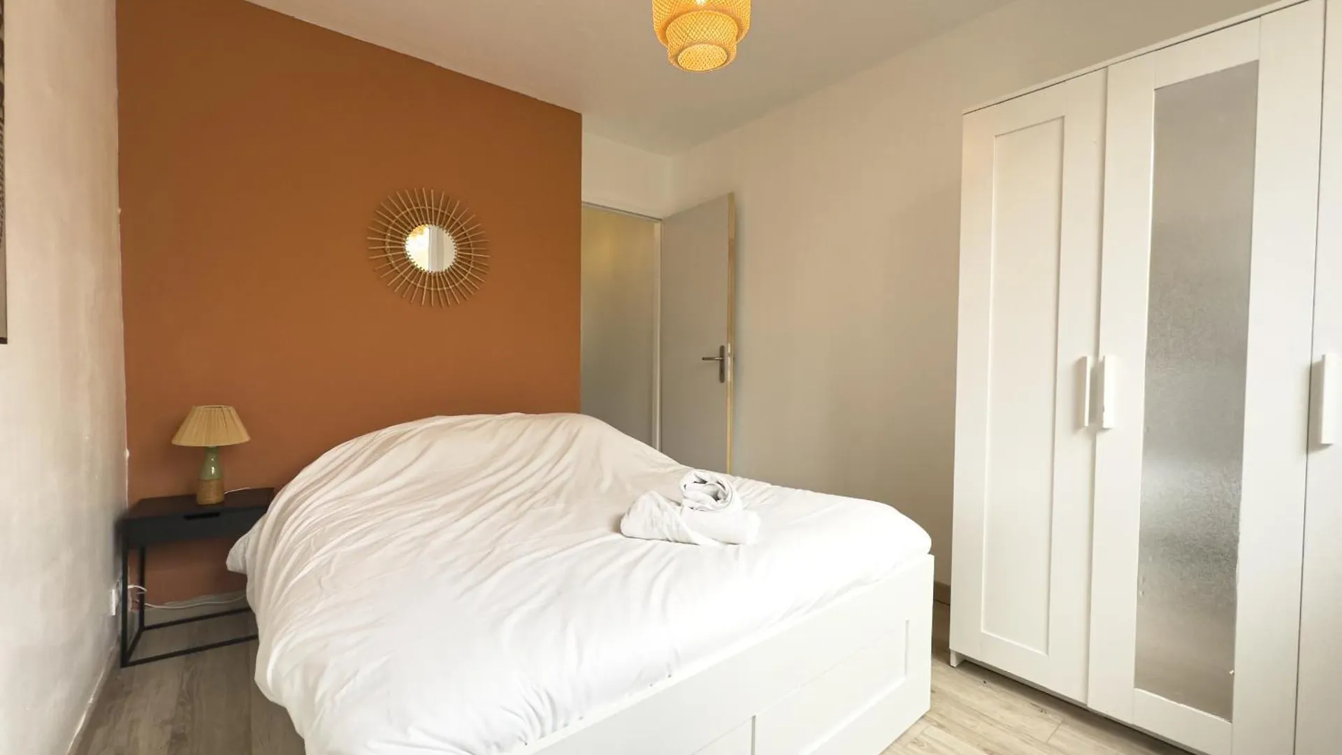 #Hr Les Charmilles T4 Apartment Grenoble 0*,